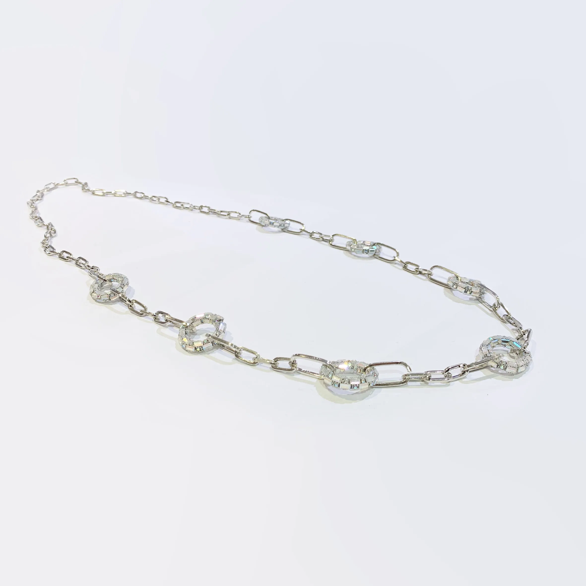 DIAMANTE AND BAGUETTE GEM HOOP CHAIN NECKLACE