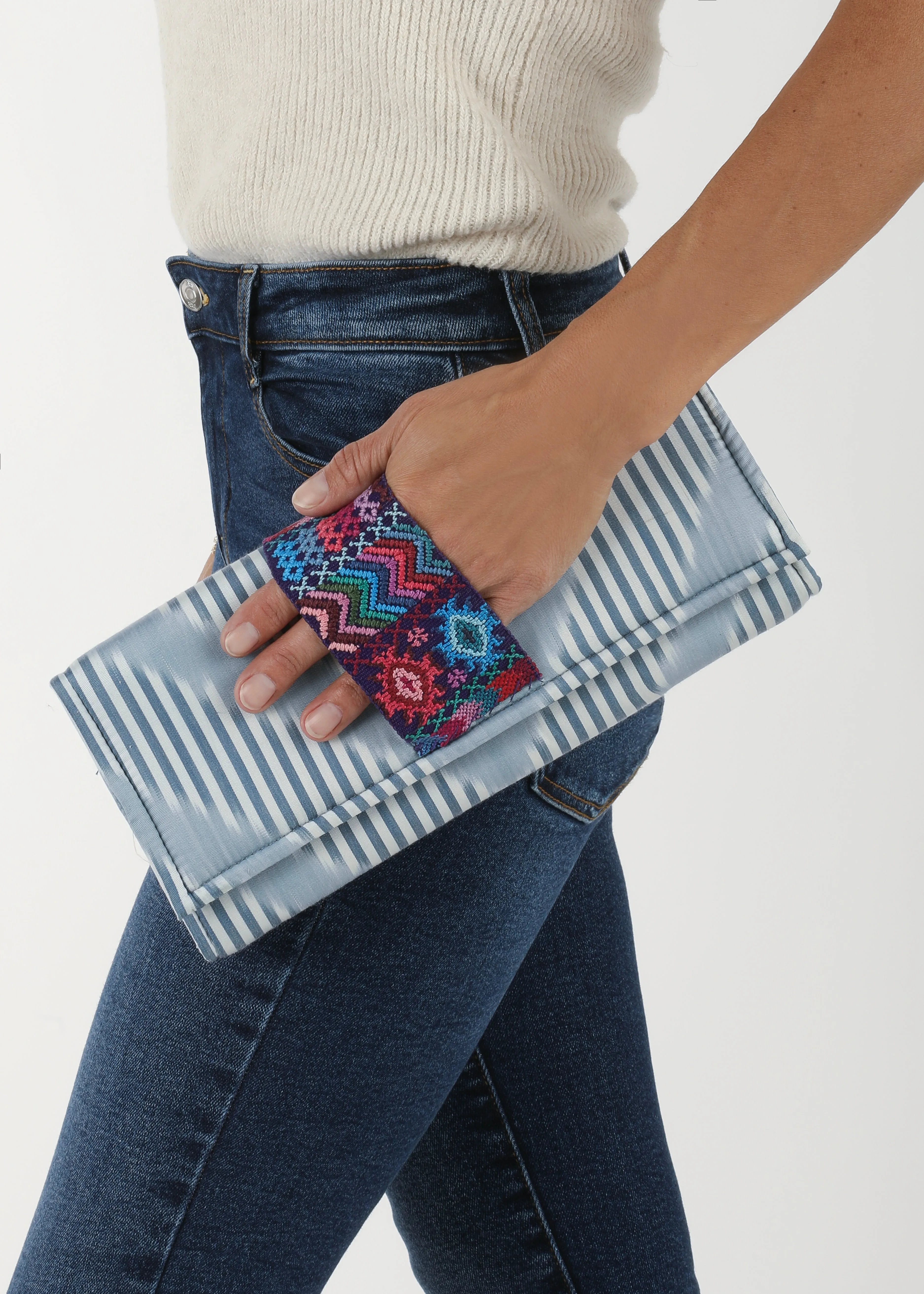 Du Monde Collection - Tisbury Silk Ikat   Guatemalan Textile Clutch - Blue