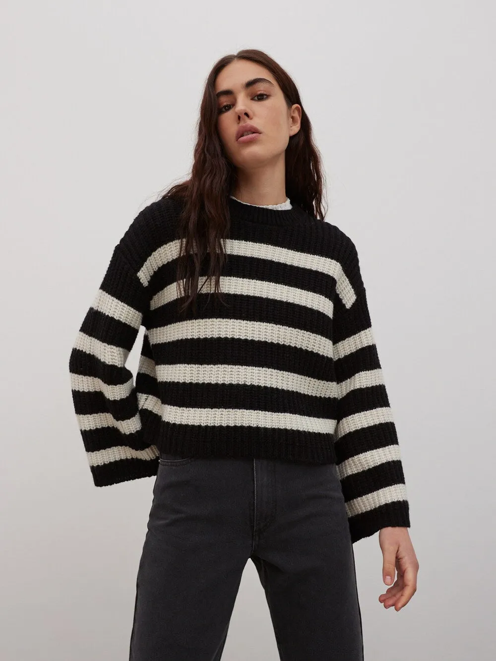 Edited Louise sweater, black