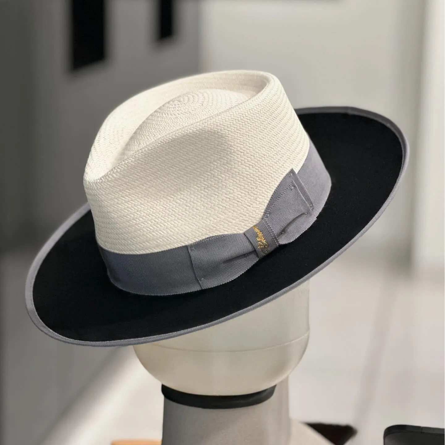 Effortless Class Two Stone Straw Felt Fedora Hat-Camel