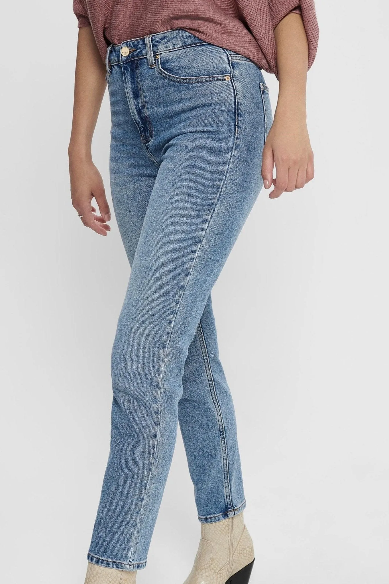 Emily High Waist Jeans - Medium Blue