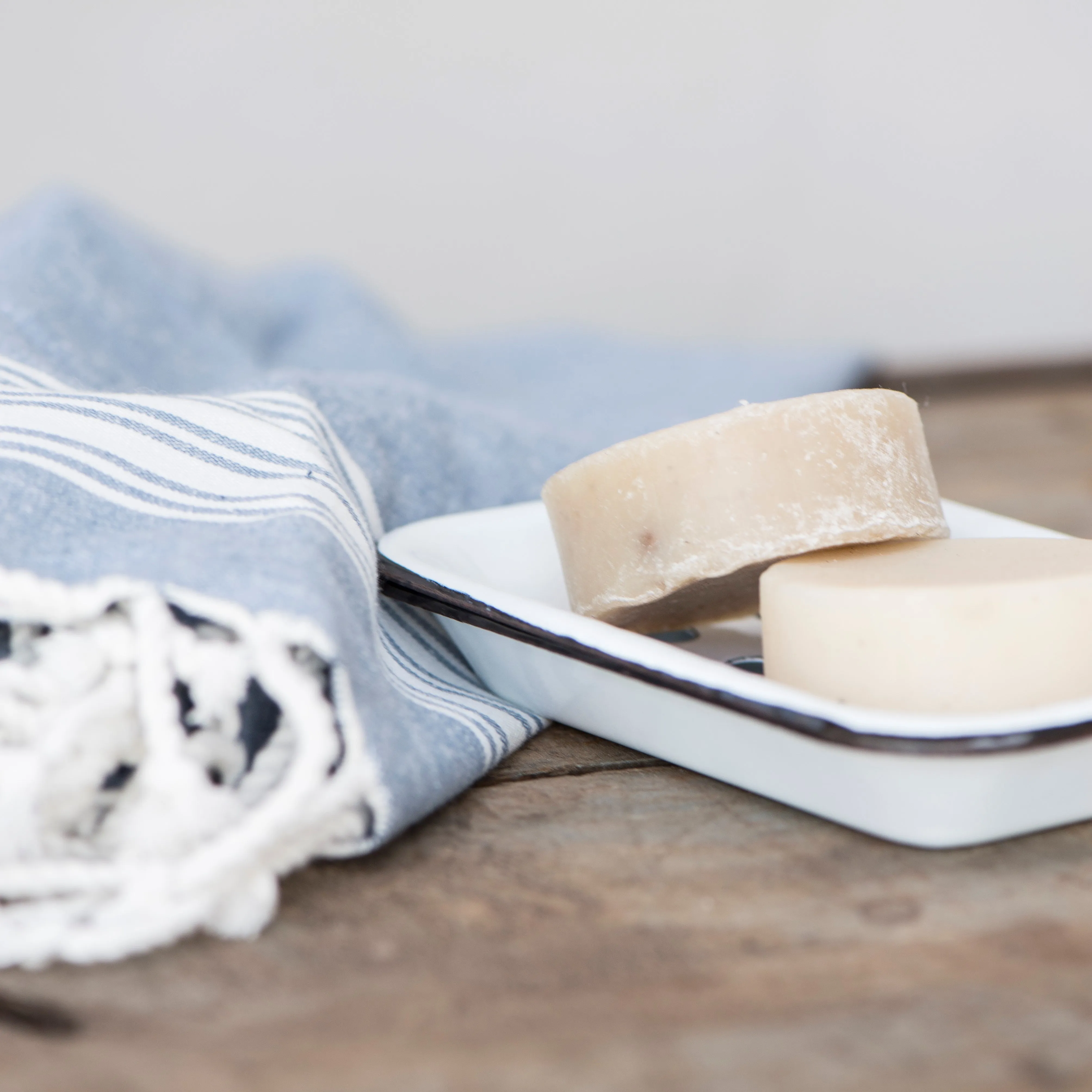 Enamel Soap Dish