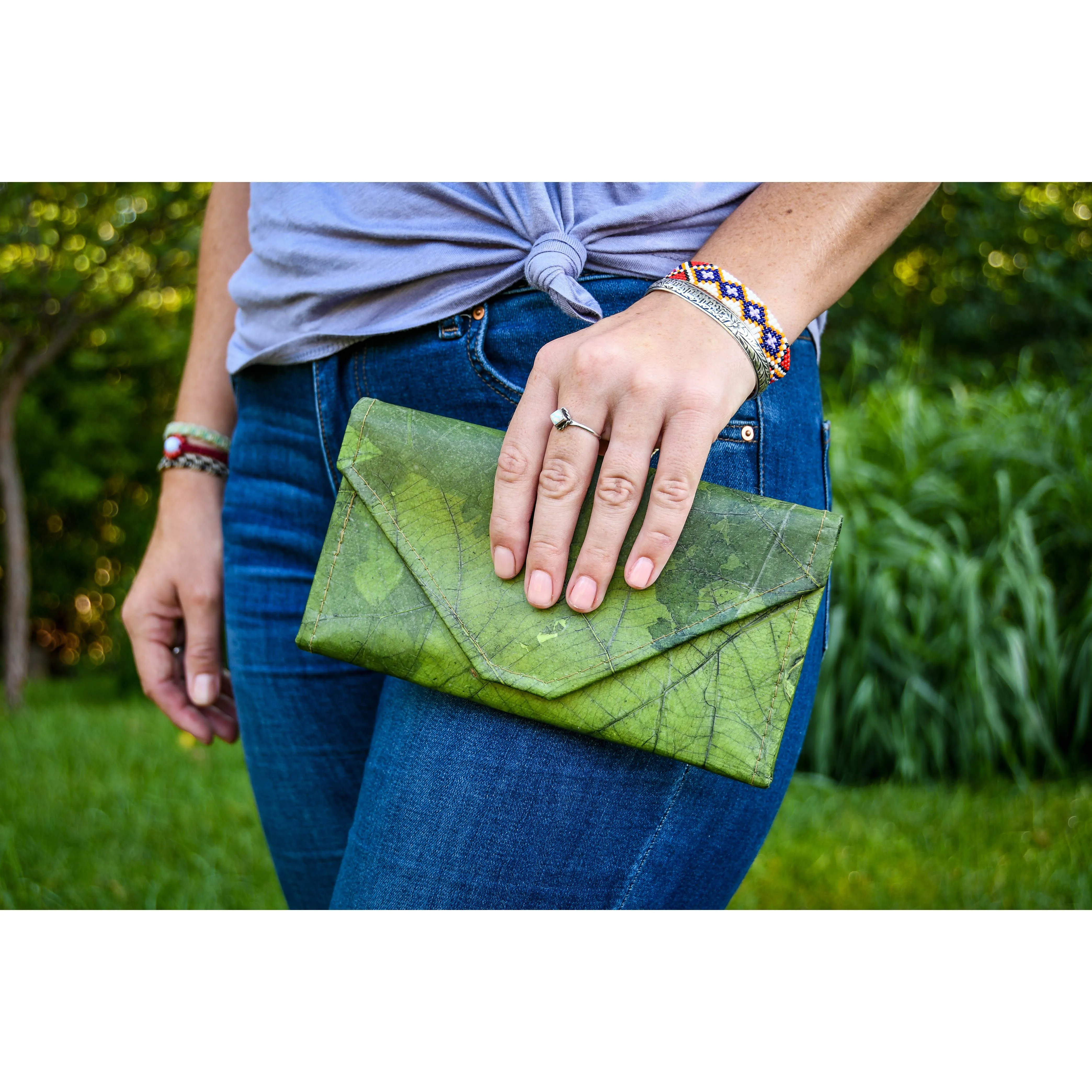 Envelope Clutch - Green