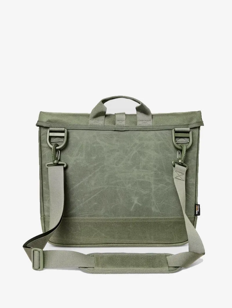 Filson Surveyor Messenger Bag in Service Green