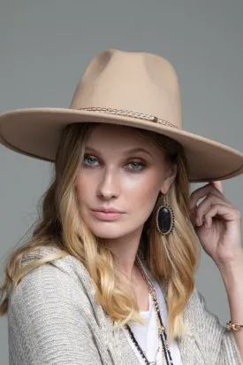 FINE WOOL PANAMA HAT WITH BRAIDED TRIM (BEIGE)