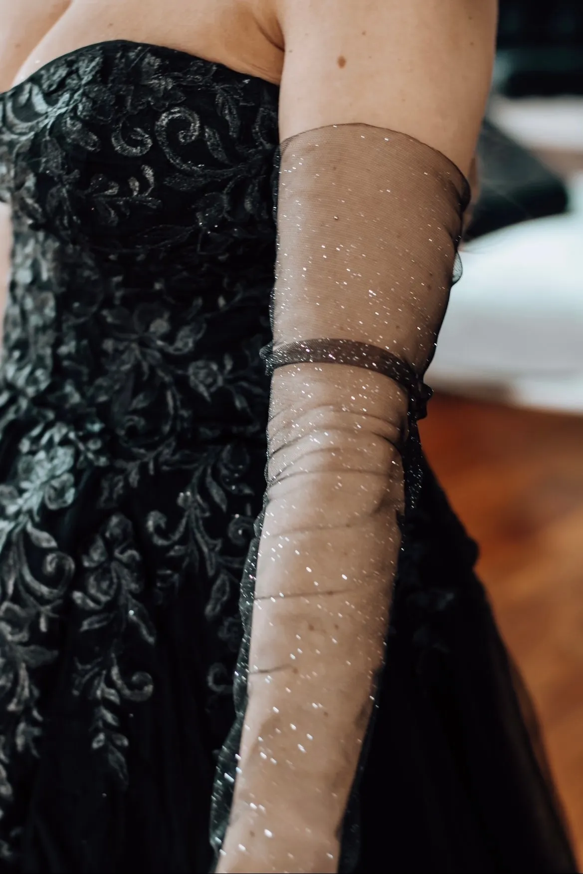 Fingerless Black Glitter Bridal Gloves