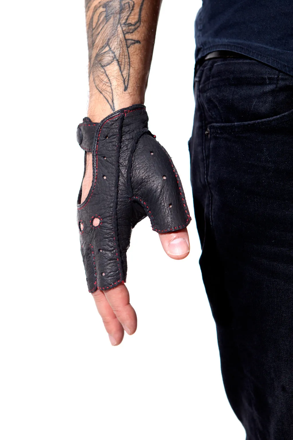 Fingerless driving peccary gloves