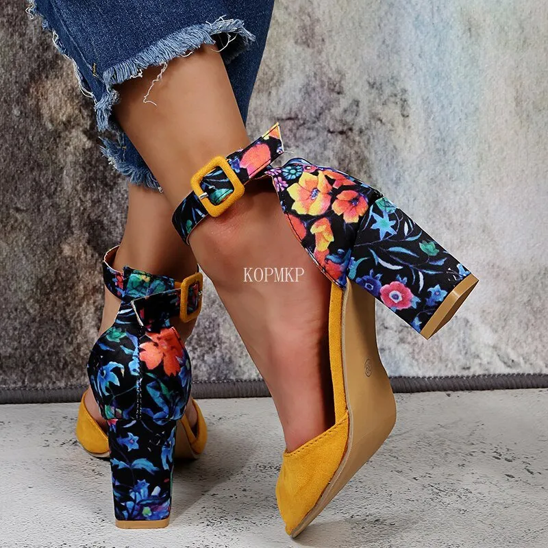 Floral Design Chunky Heel Peep Toe Ankle Strap Shoes