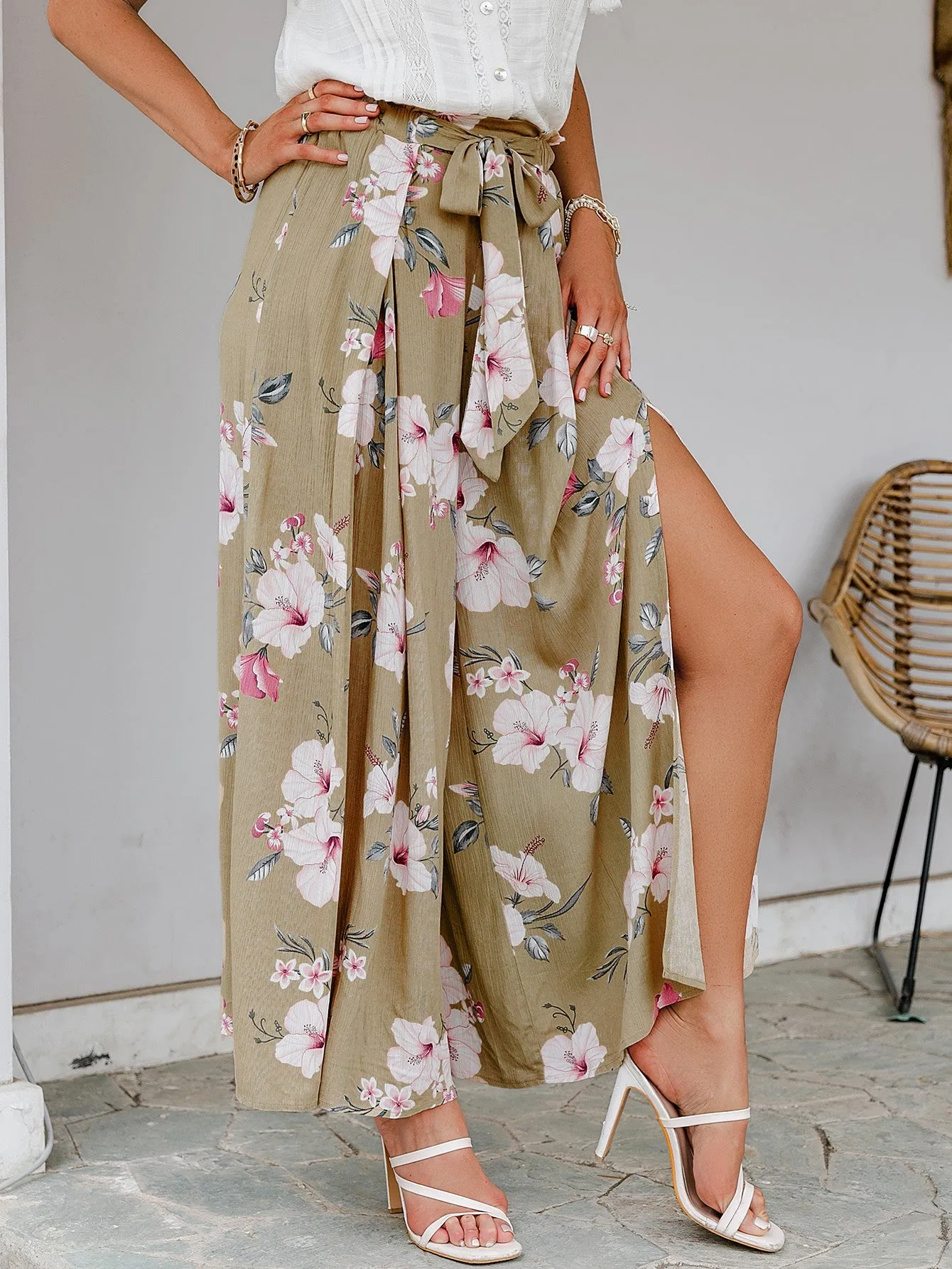 Floral Tie-Waist Split Culottes