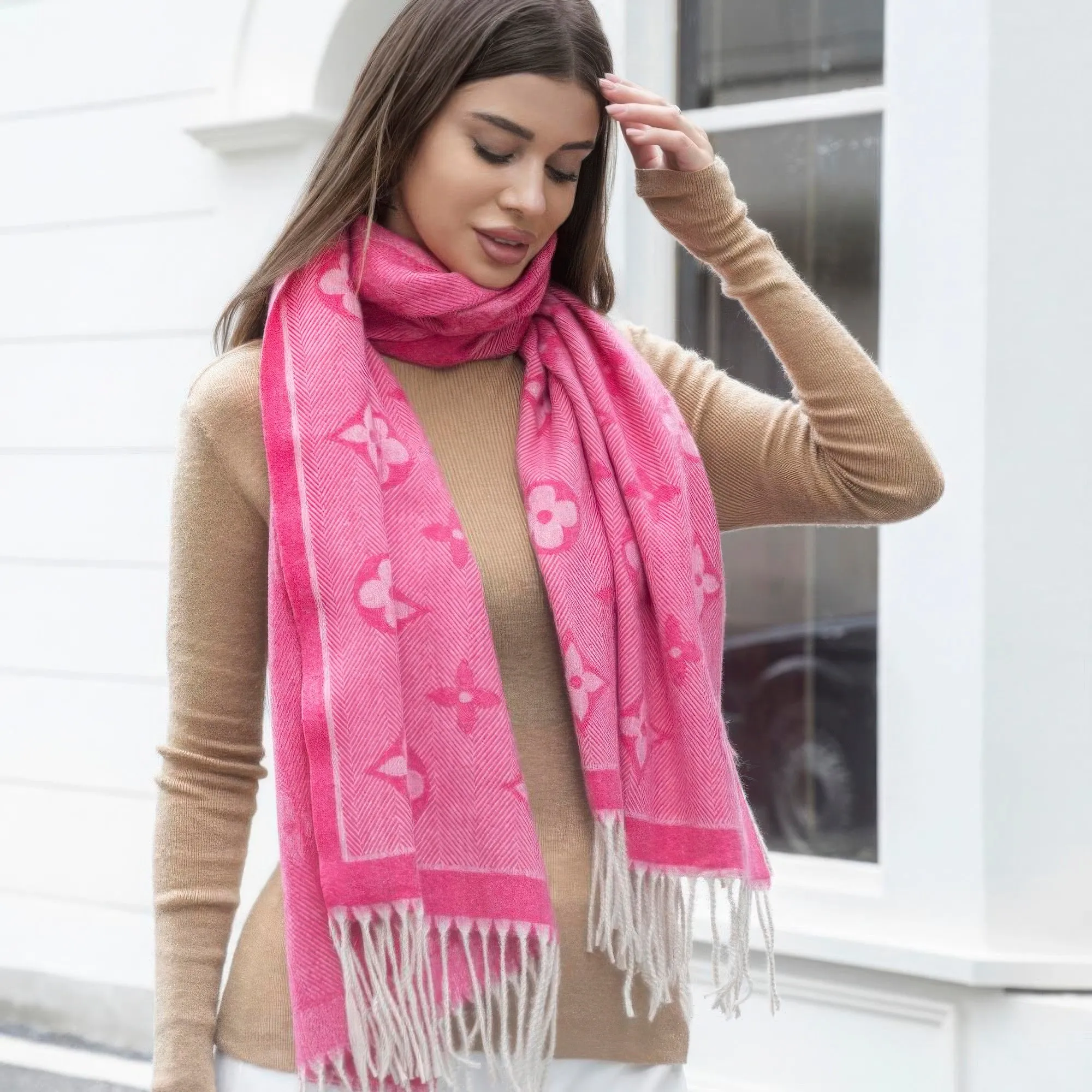 Flower blanket scarf with tassel