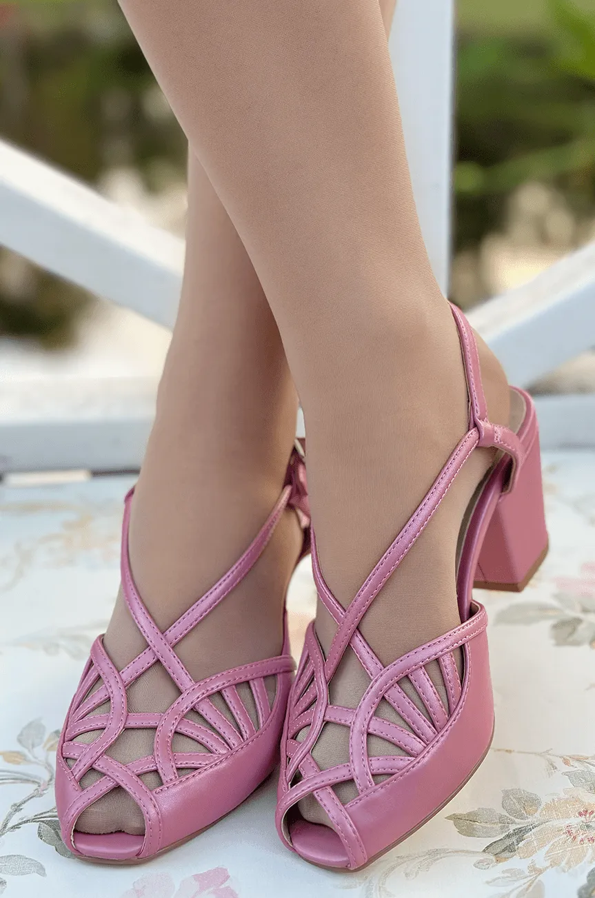 French Vacation Shoe (Pink)