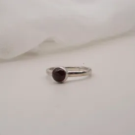 Garnet 6mm round cabochon- size K