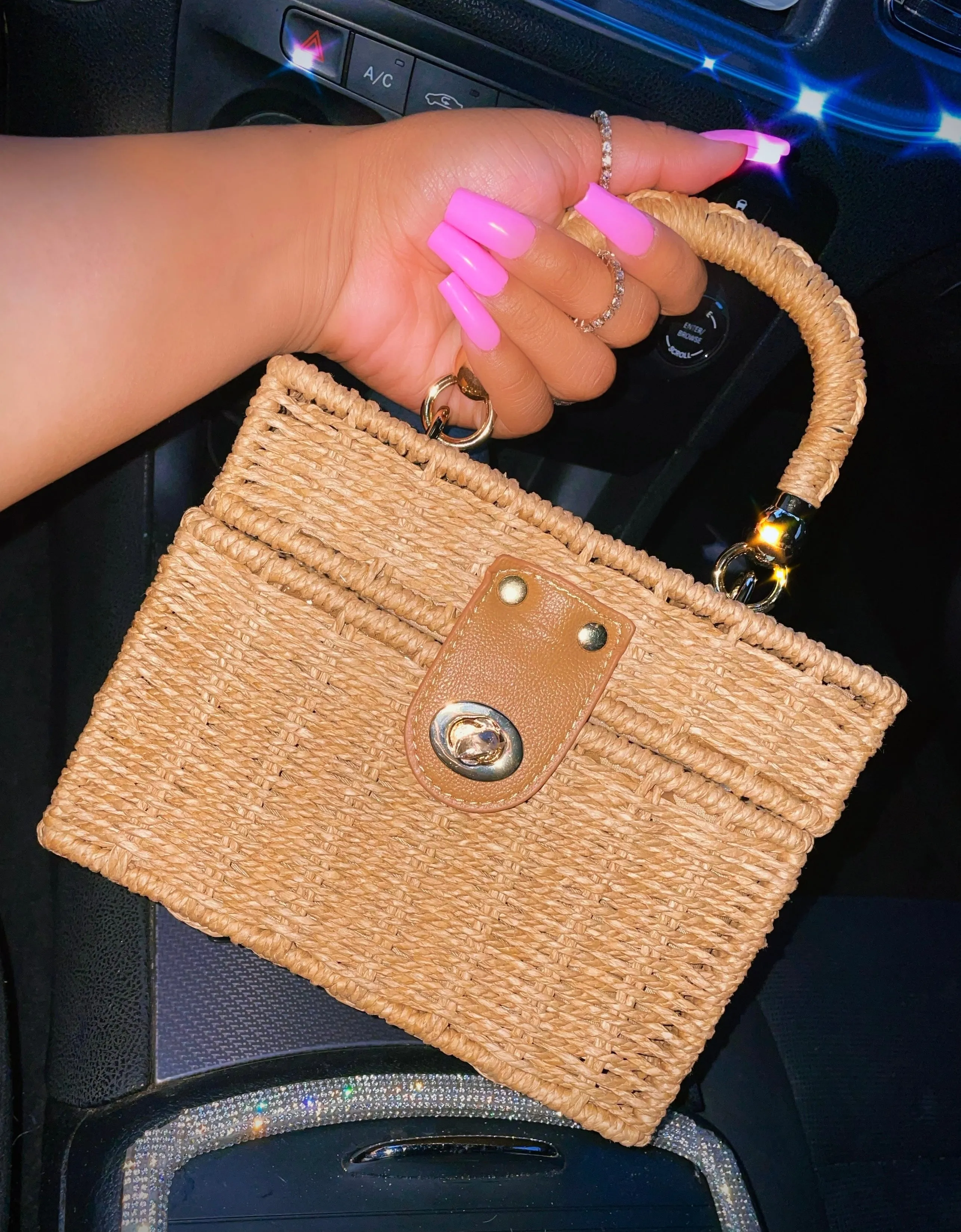 Getaway Straw Handbag