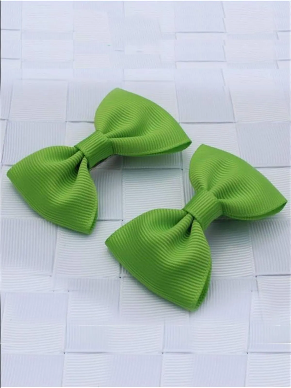 Girls Mini Bow Tie Hair Clips ( Multiple Color Options)