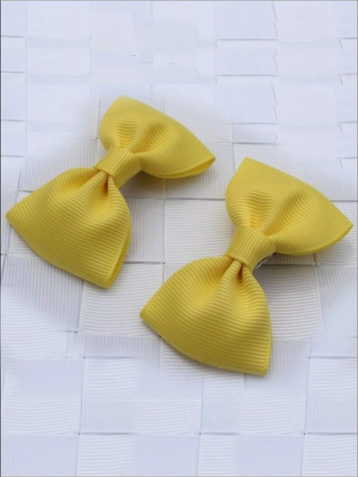 Girls Mini Bow Tie Hair Clips ( Multiple Color Options)