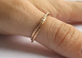 Gold Interlocking Thumb Rings,Thumb Rings,Gold Thumb Ring,Textured Rings,Rolling Ring,Stacking Rings, Minimalist Rings, Unique Rings, Rings