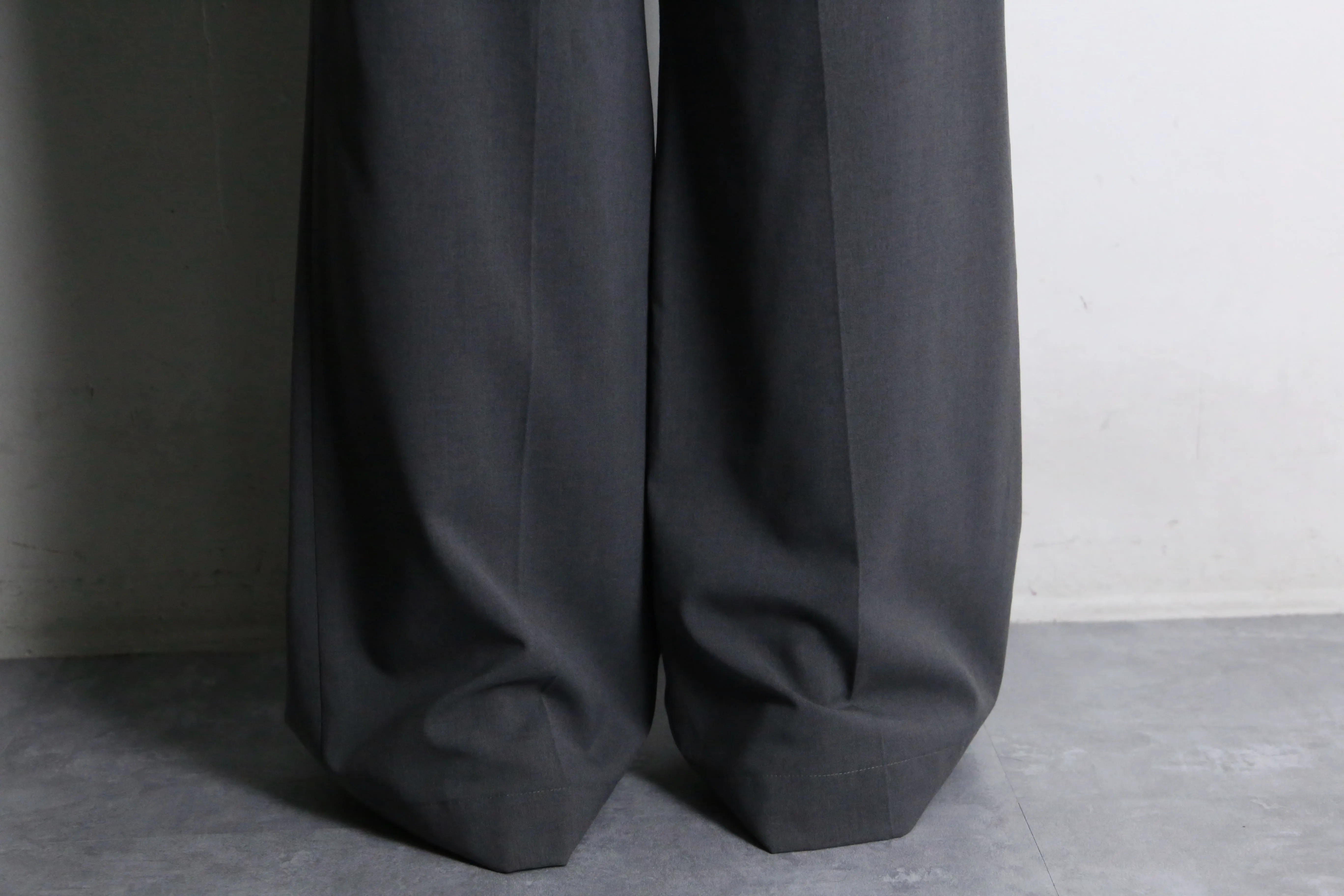 gray drawstring easy wide pants