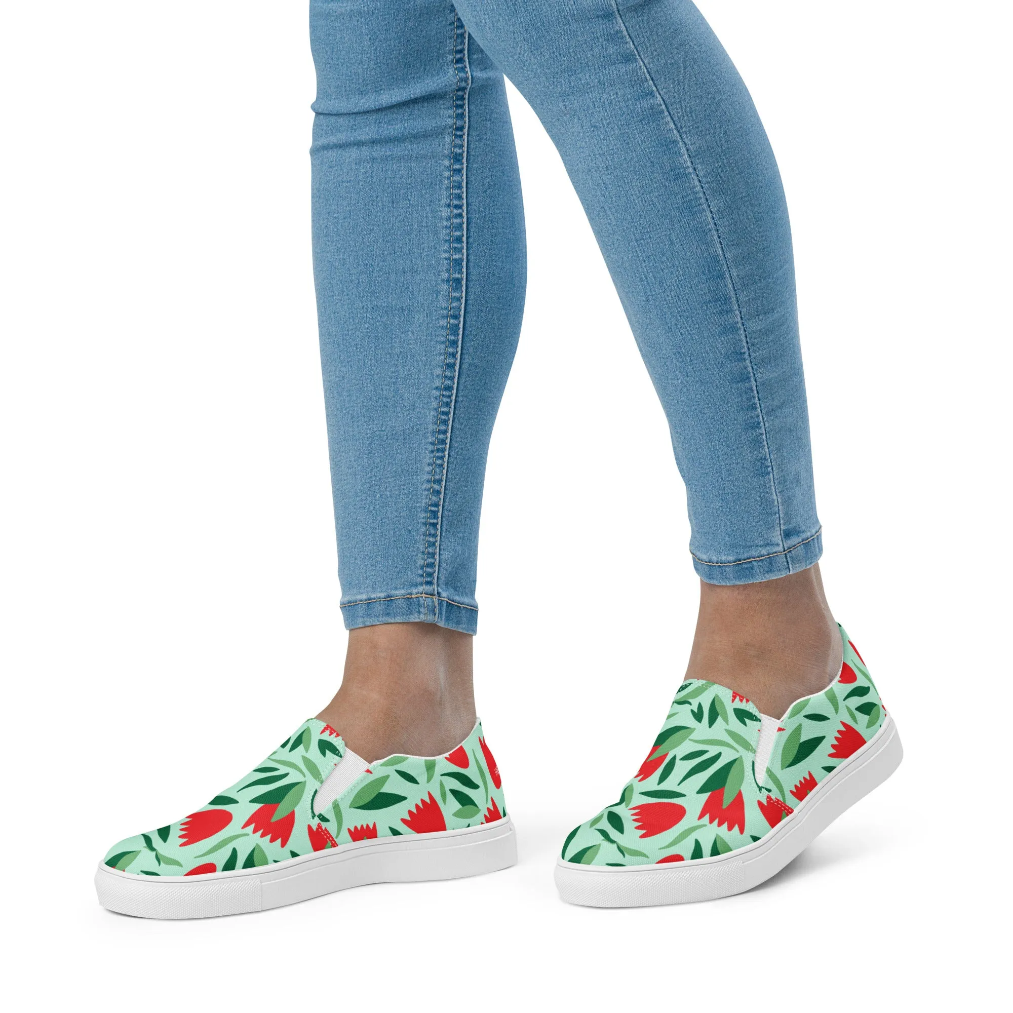 Green Red Floral Women's Shoes, Red Floral Flower Print Women’s Slip-On Canvas Shoes (US Size: 5-12)