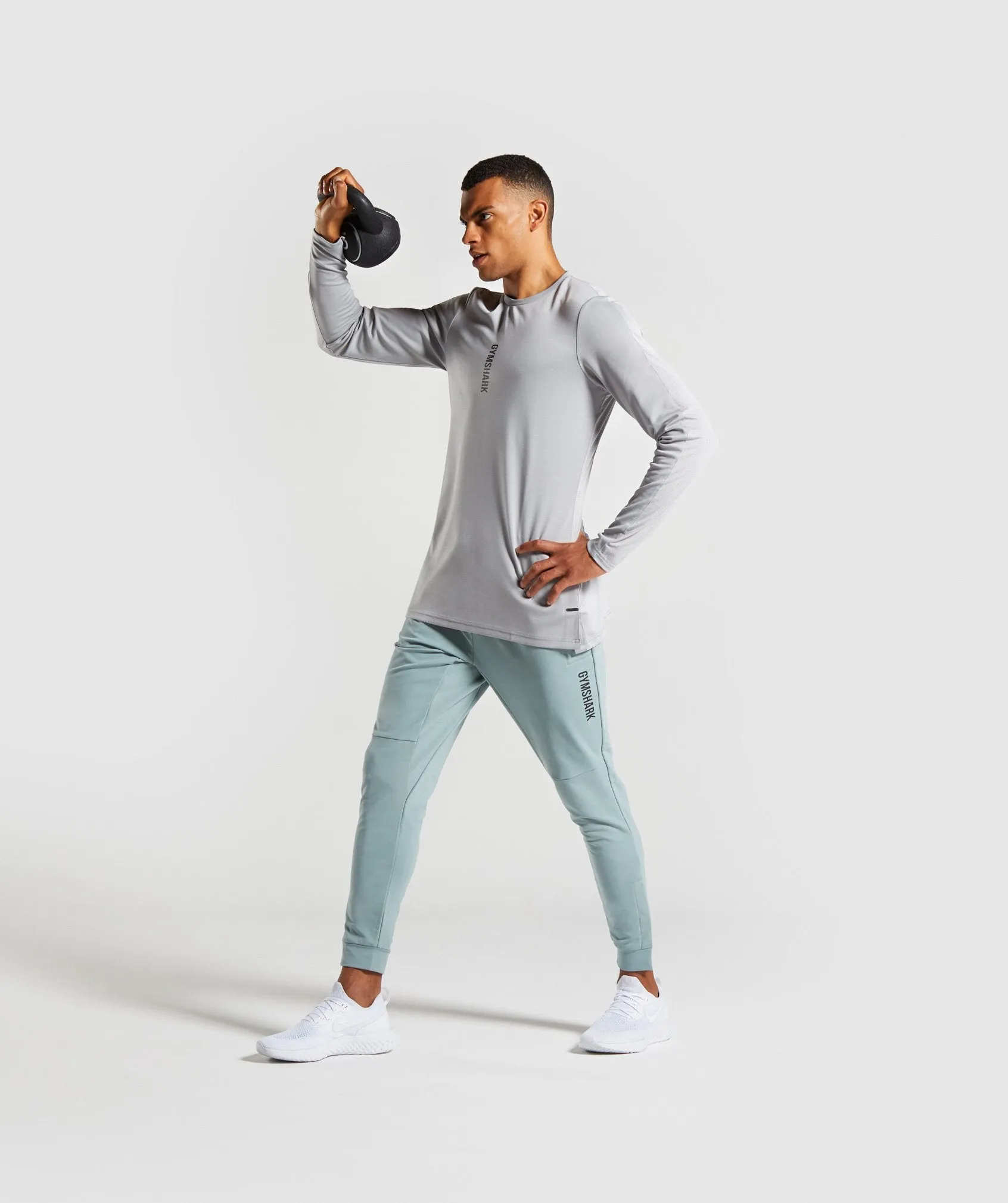 Gymshark Raid Long Sleeve T-Shirt - Light Grey