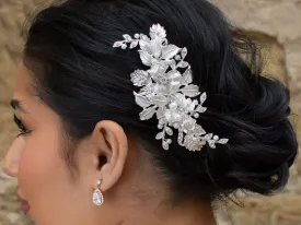 Hallie - Leaf Pearl Bridal Hair Clip