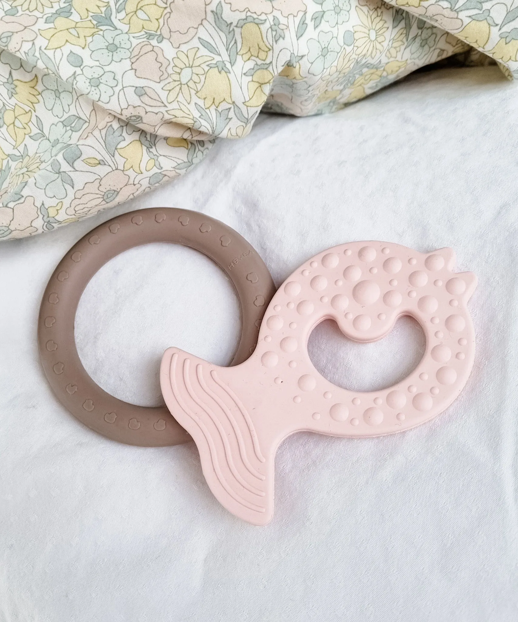 Hevea Natural Rubber Fish & Ring Teether Set