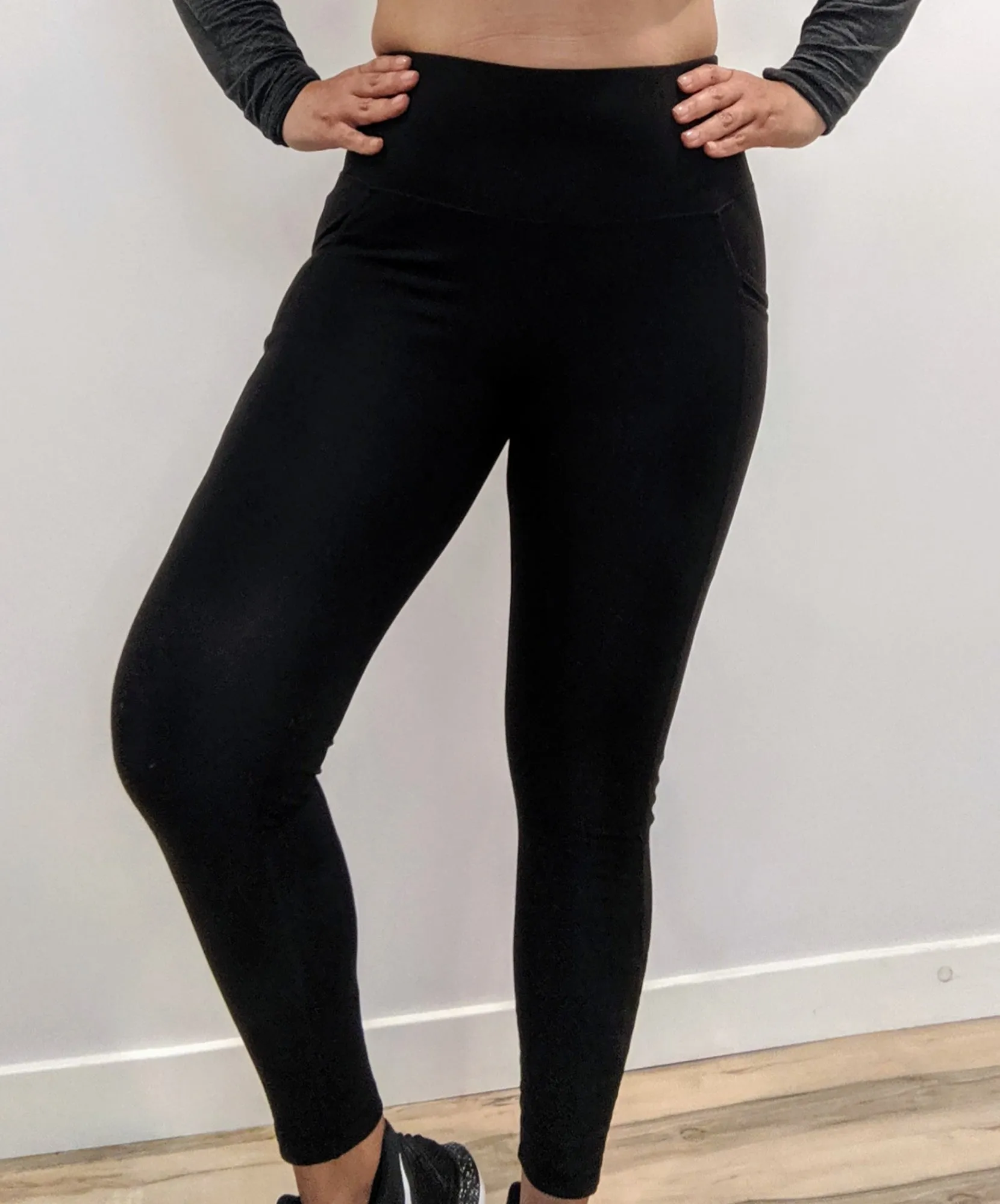 HIGH WAIST LEGGINGS