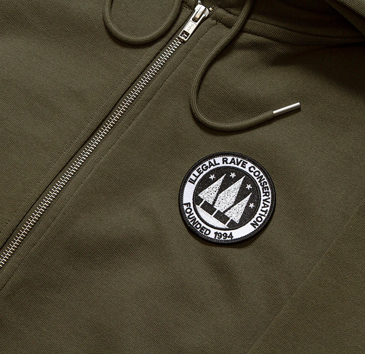 Illegal Rave Crest - Zipped Hood - Khaki