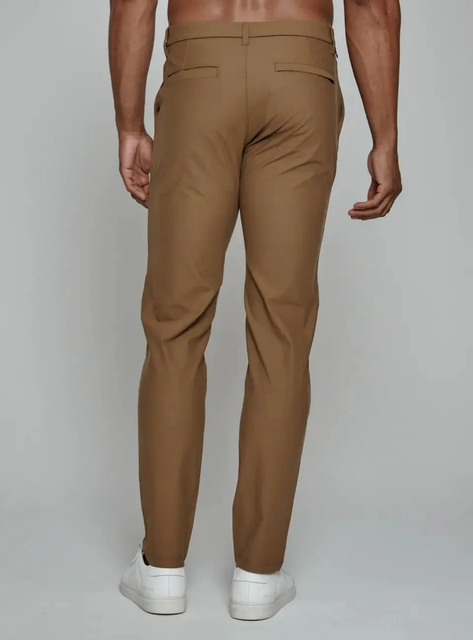 Infinity Athletic Chino Pant | Tan