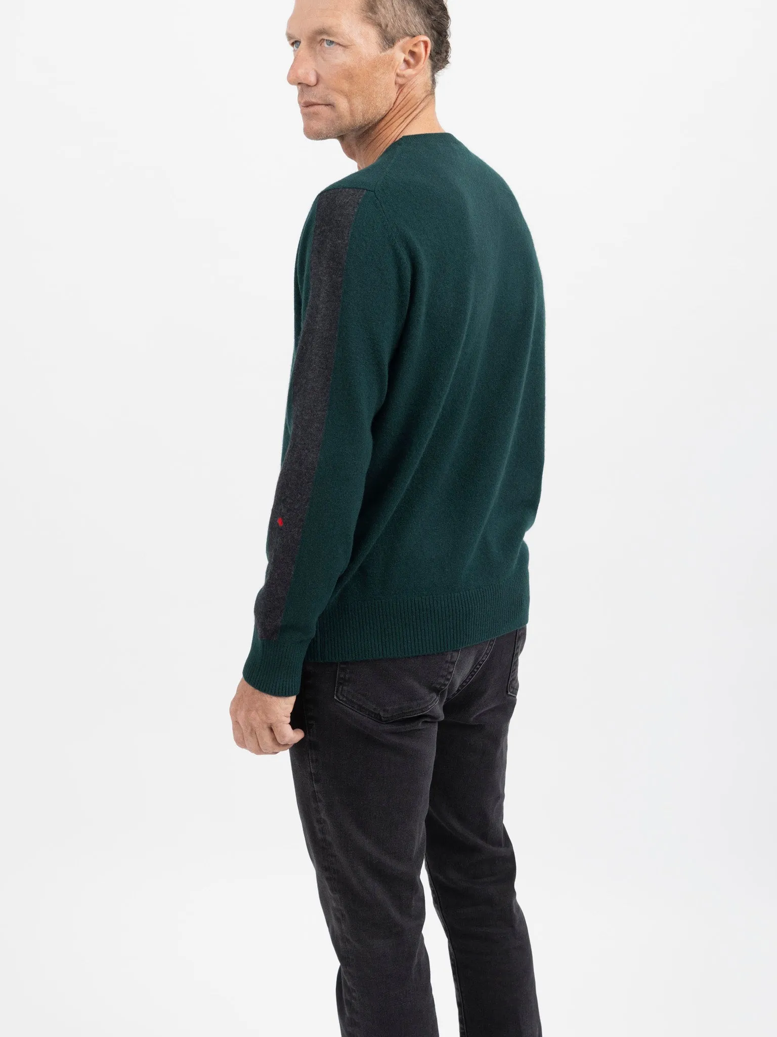 JAMES CREWNECK