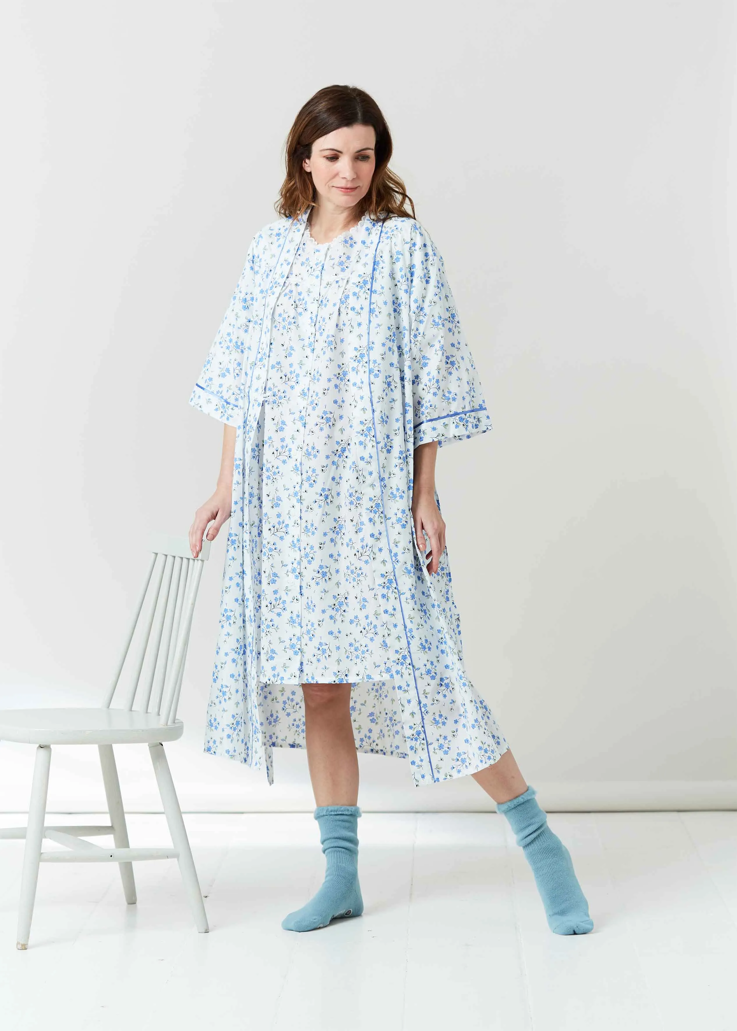 Jenny Easy-Care VELCRO® Brand Fastening Nightdress