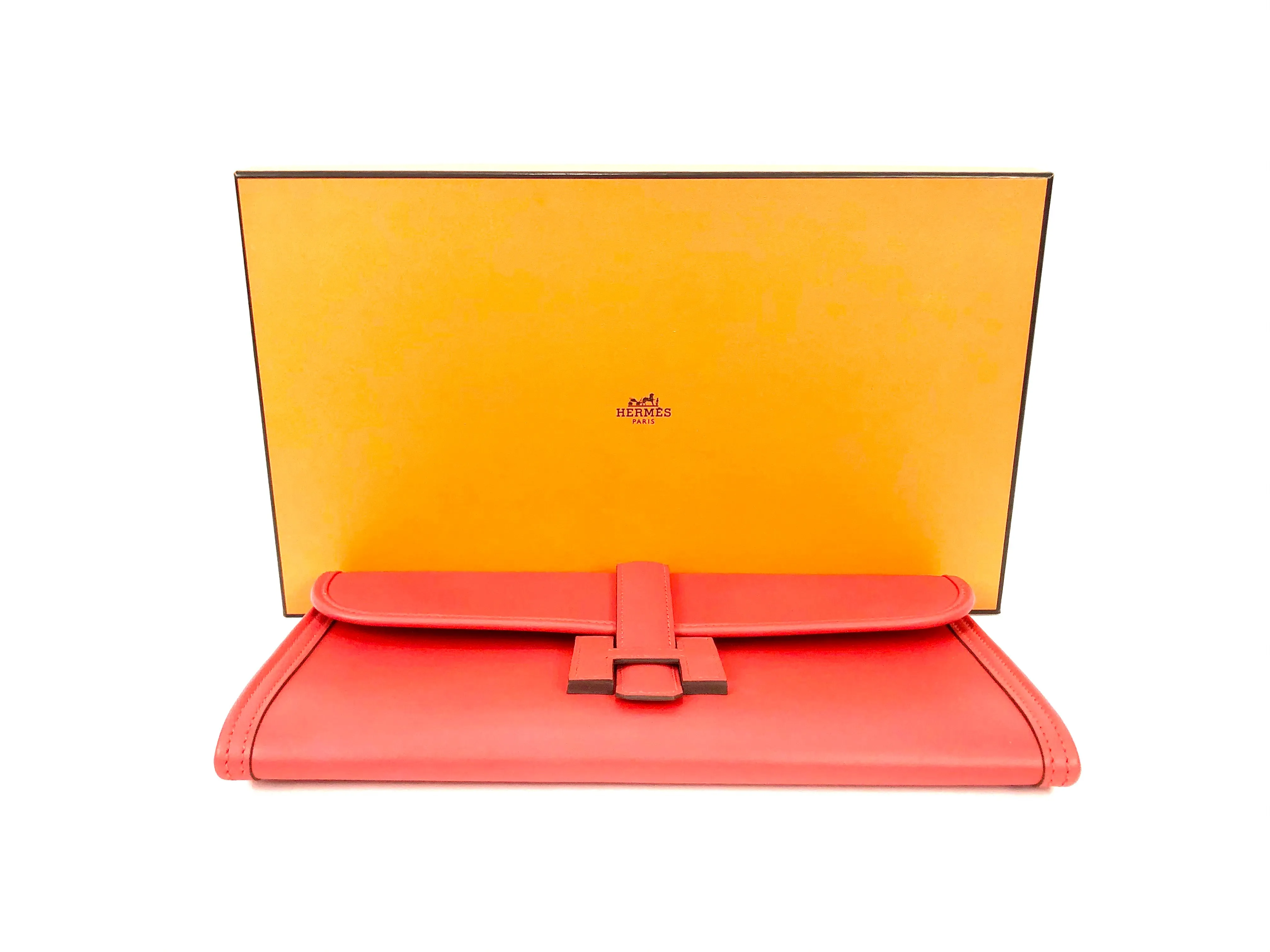 Jige Elan 29 Clutch in Rouge Tomate