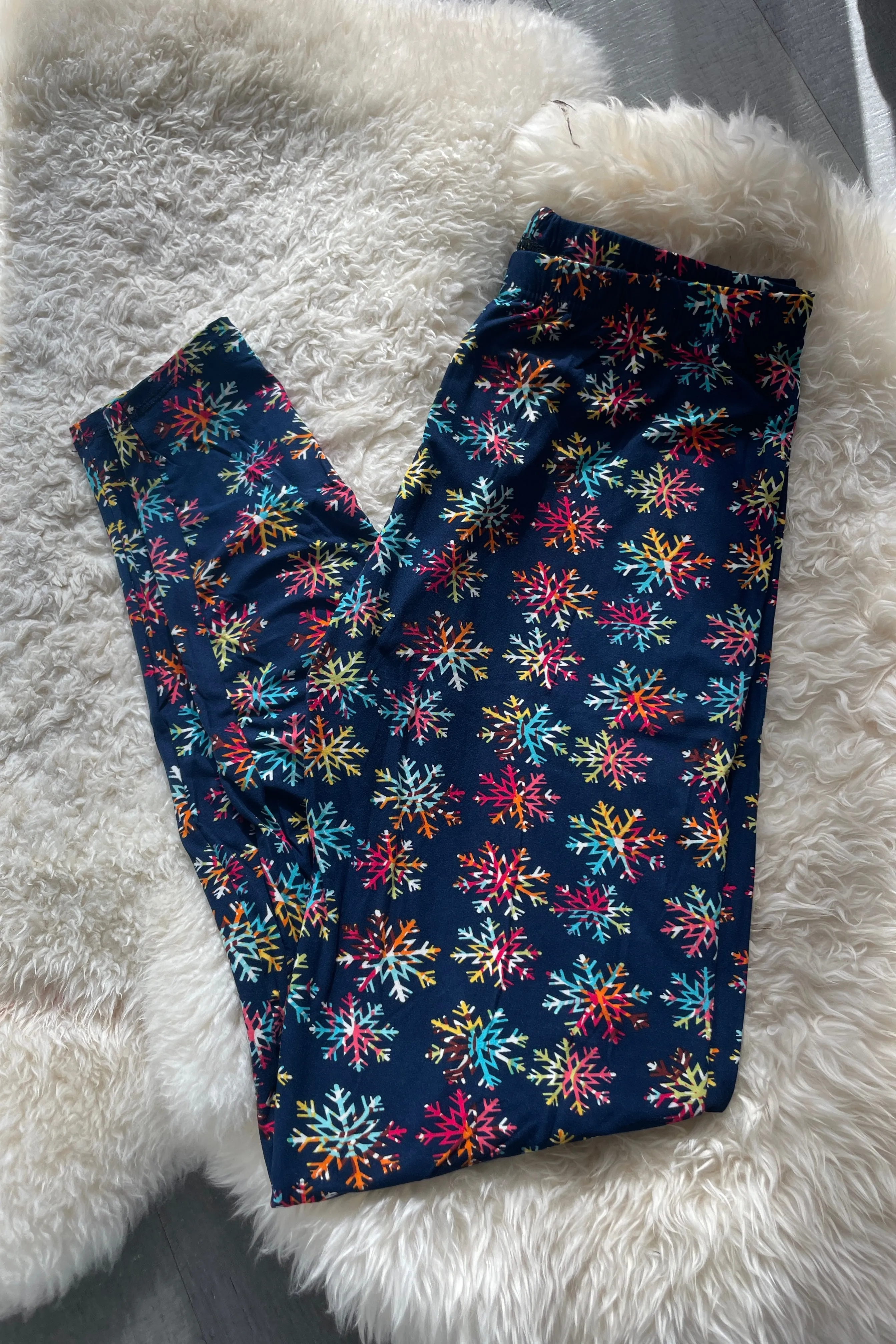 Jolly Snowflake/Tree Print Queen Size Leggings