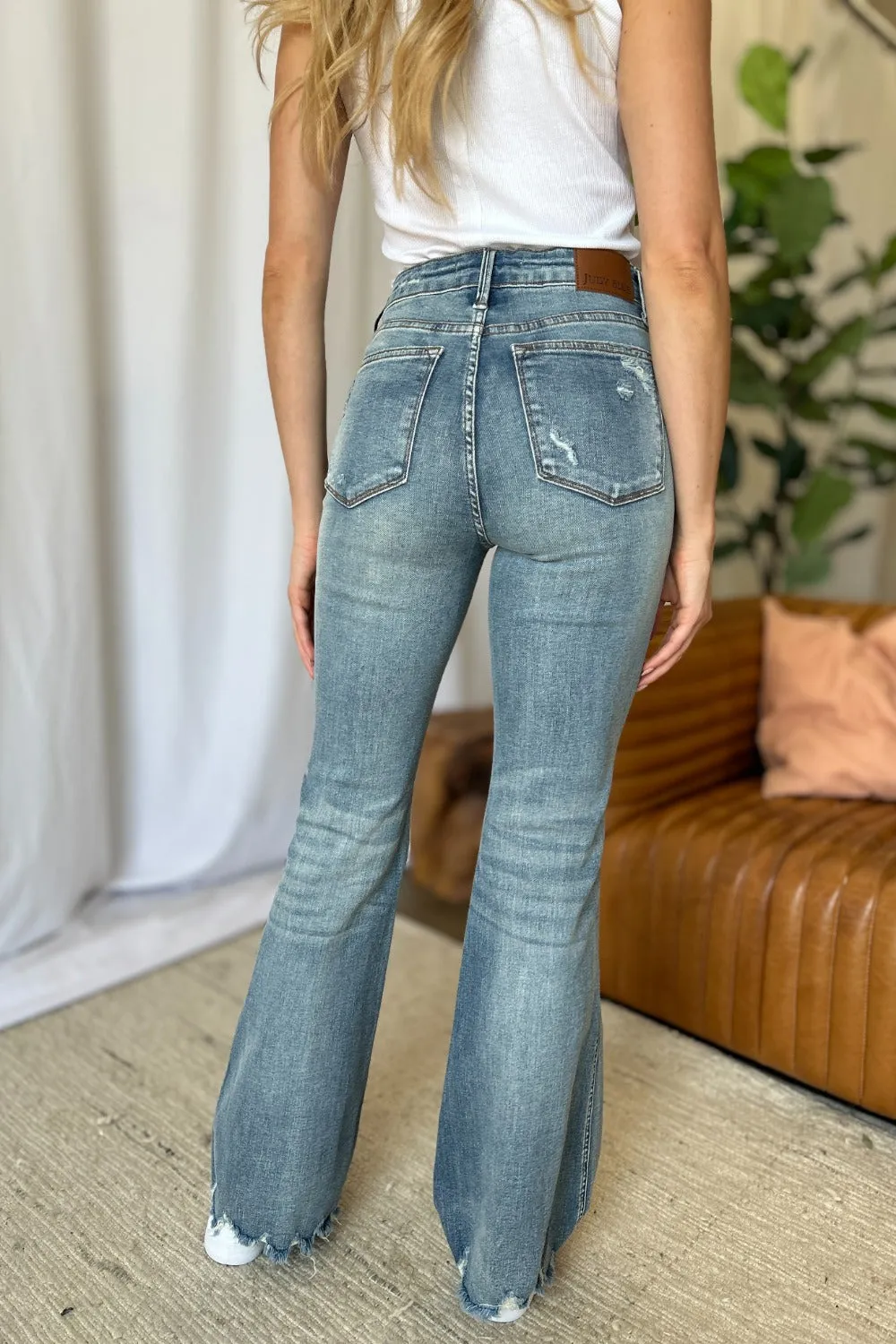 Judy Blue Medium Rise Flare Jeans