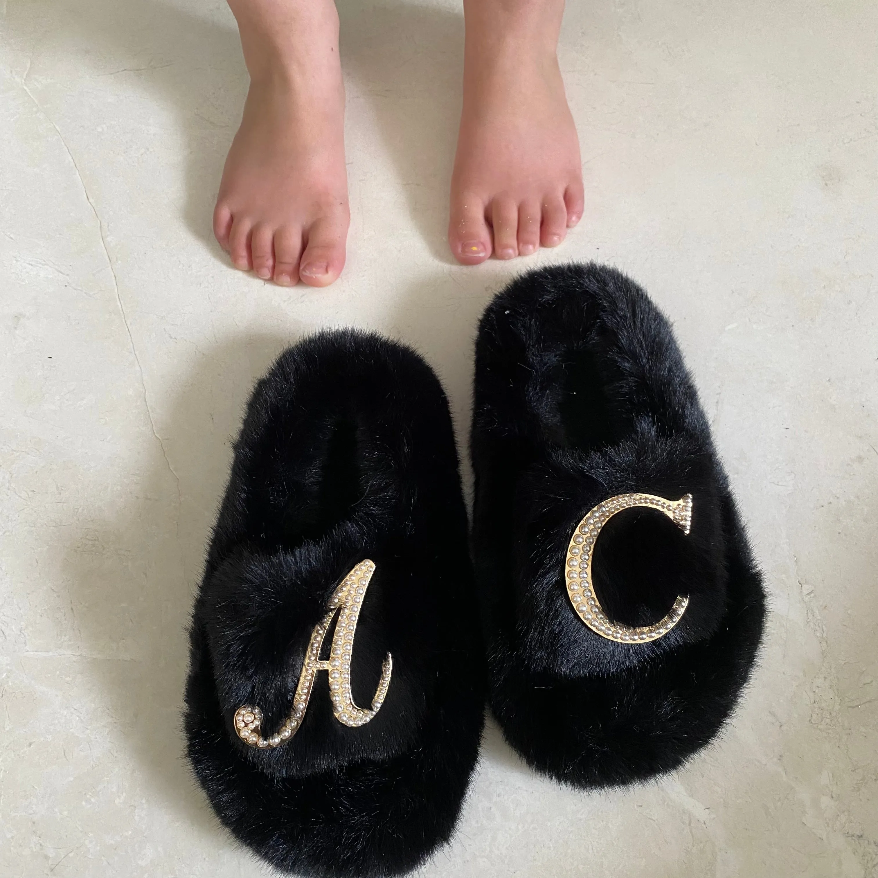 Kids Furry Slides Black