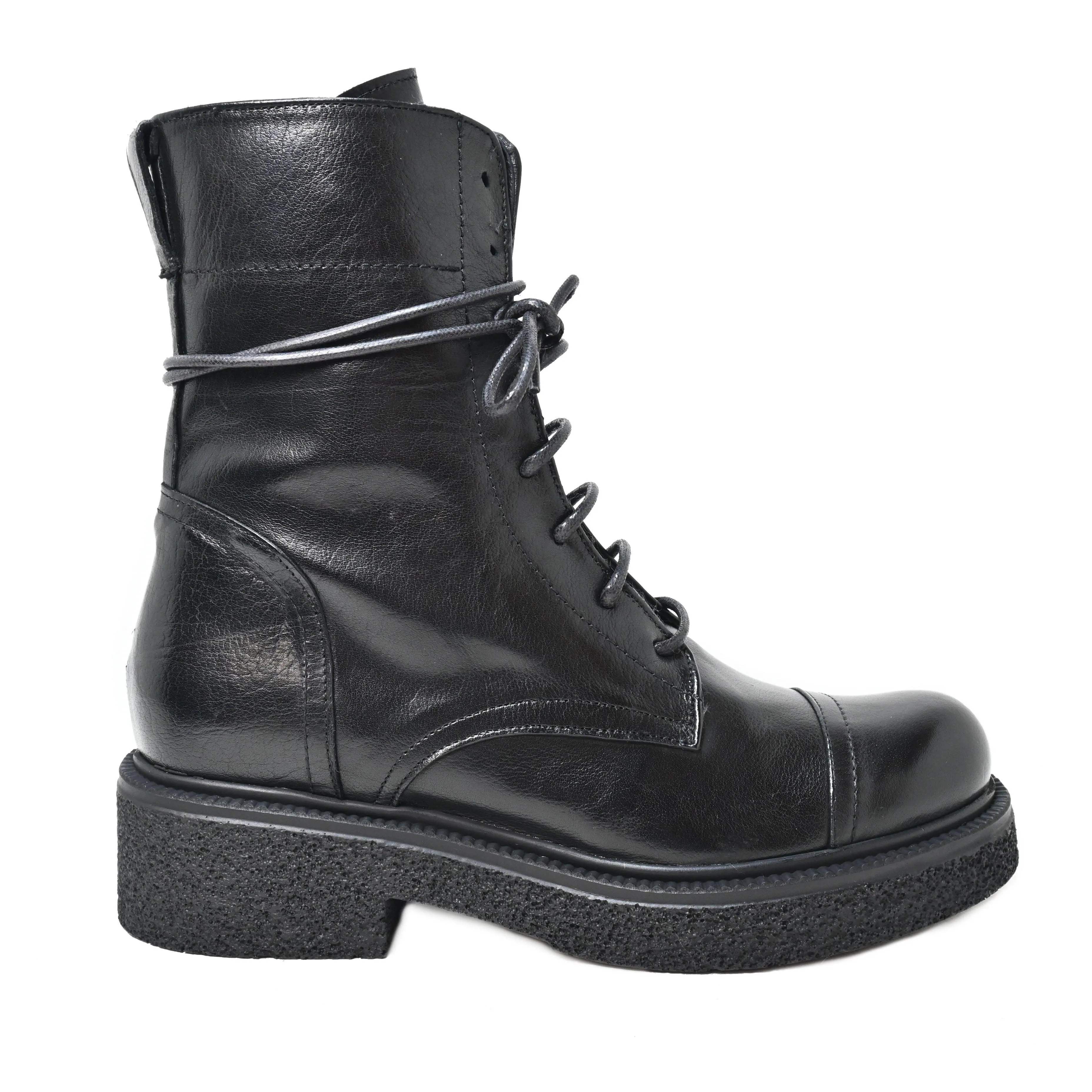 KIRA 14 - urban amphibian leather BLACK