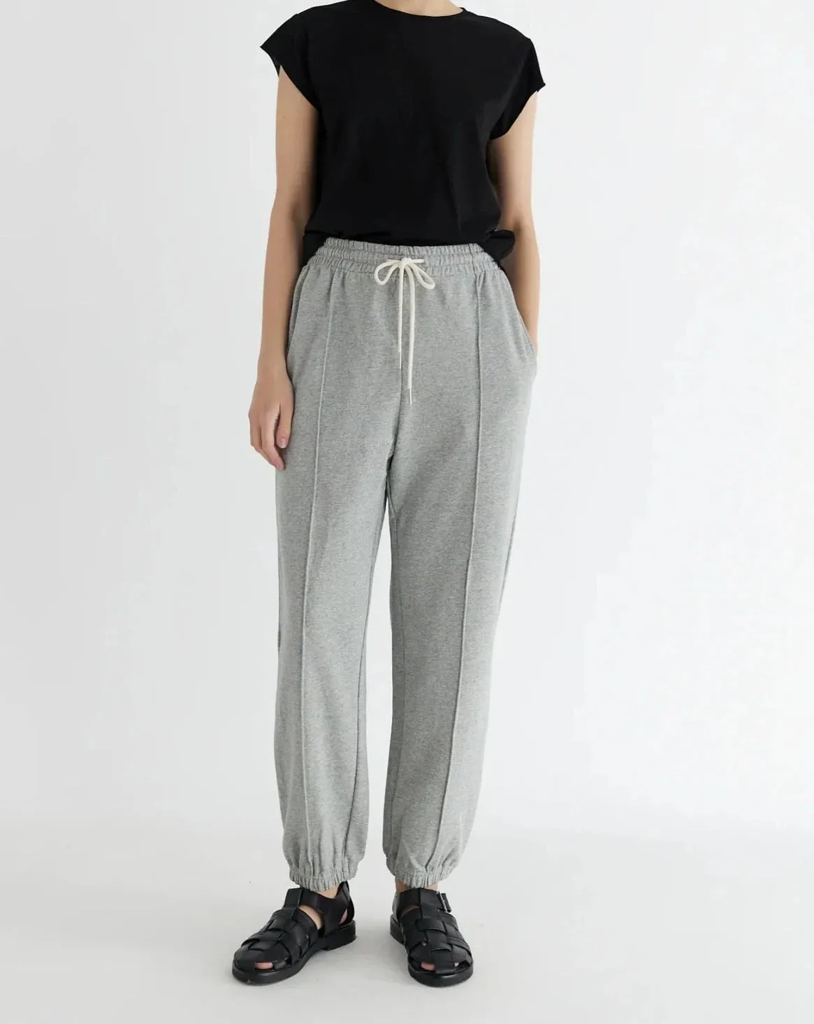 Kyler Sweatpants in Grey