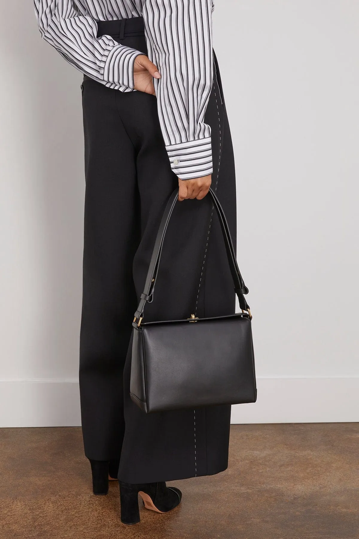 Large Shoulder Bag in Black