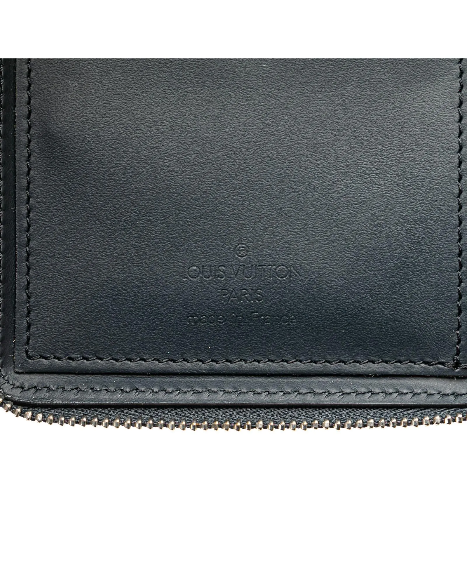 Leather Wallet with Zip Around Closure and Interior Compartments