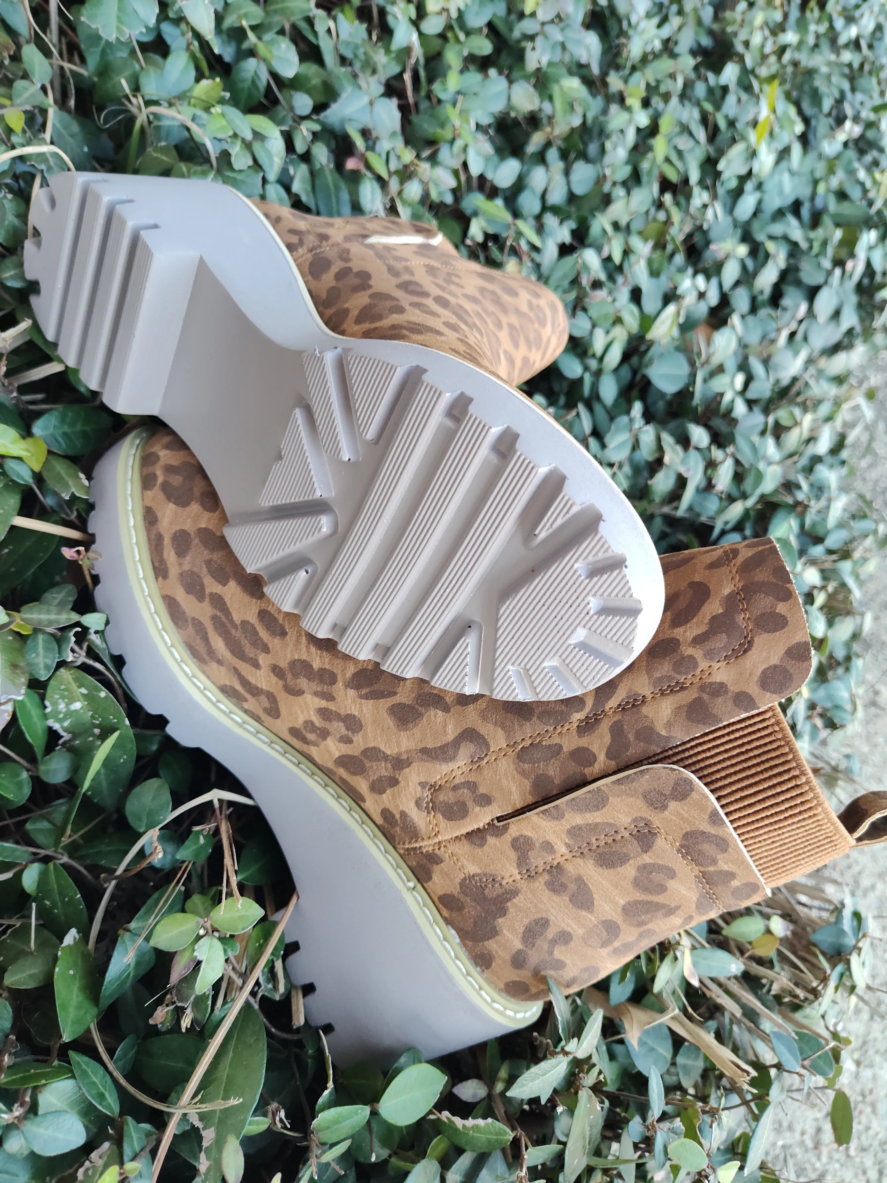 Leopard Basic Short Boot | Corky's