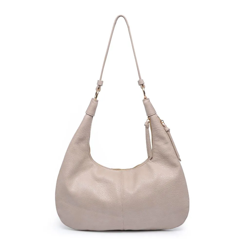 Leora Hobo