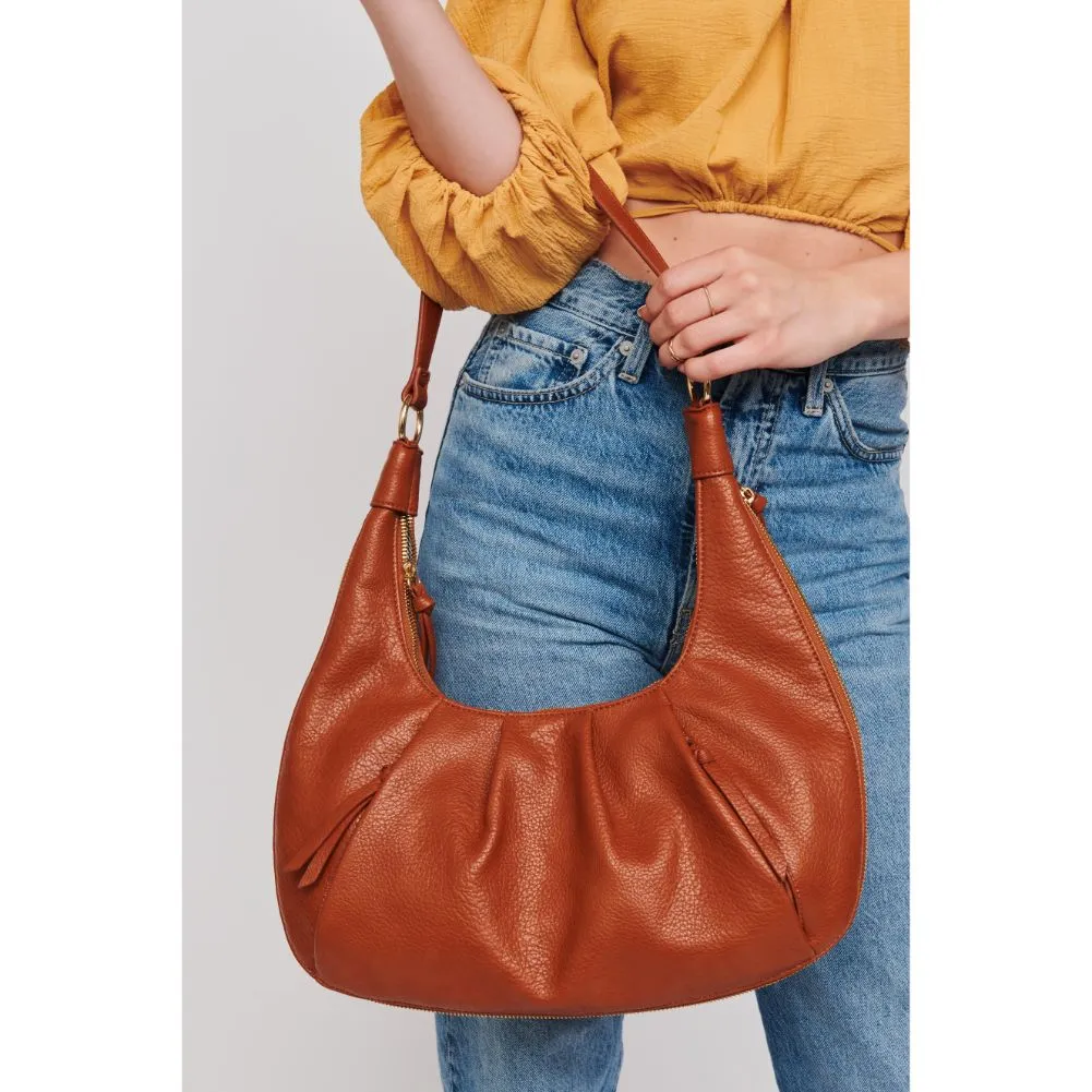 Leora Hobo