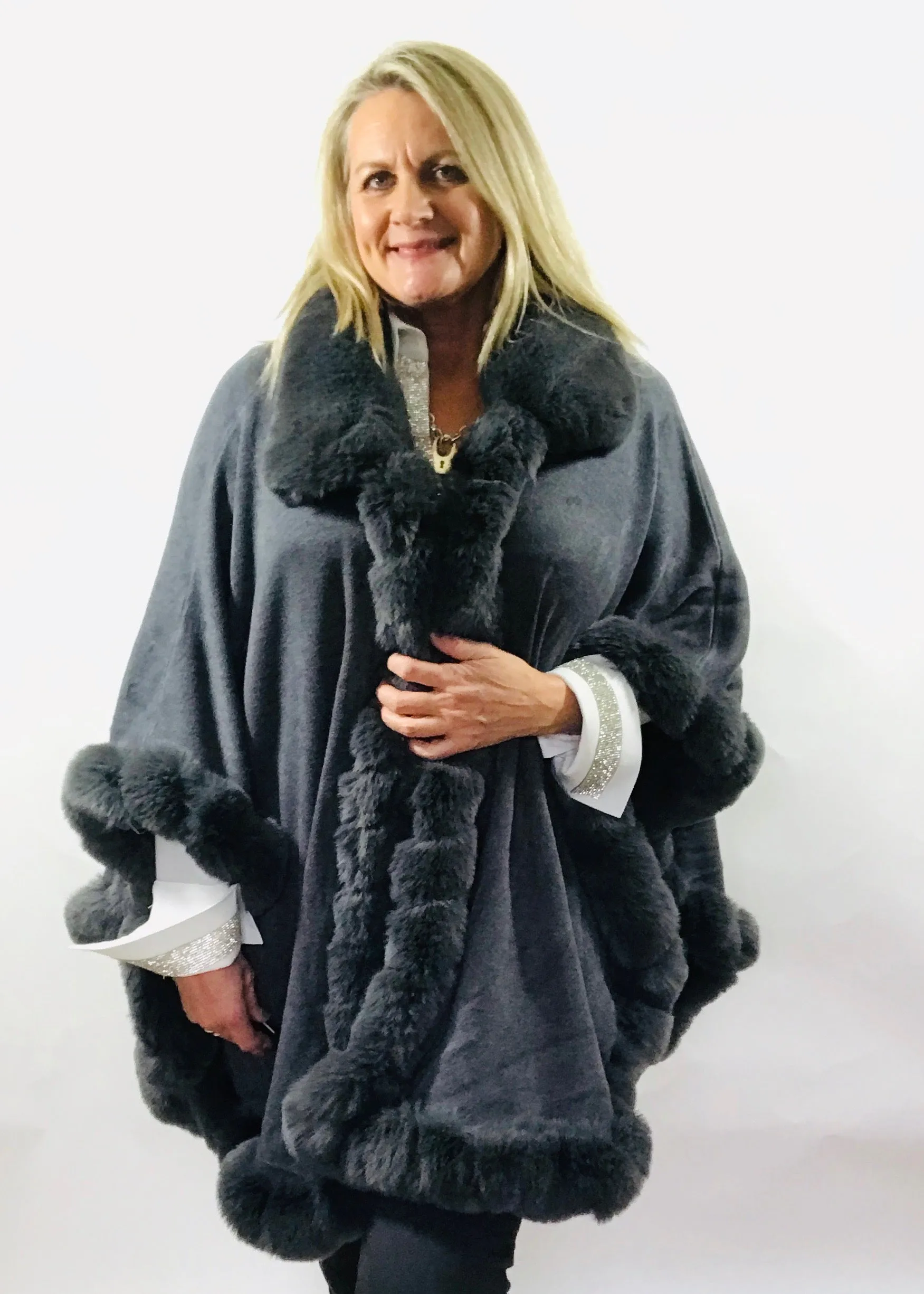 Limited Edition Luxury Grey Faux Fur Cape by Feathers Of Italy One Size