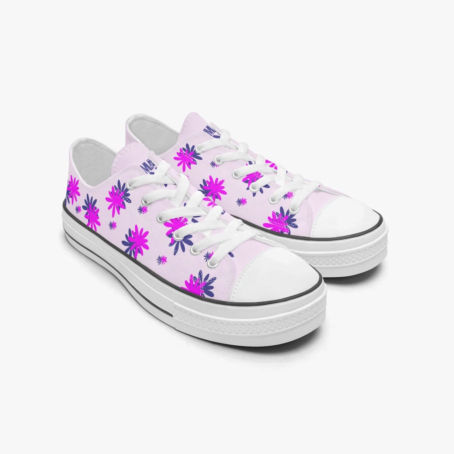 Low Canvas Shoes with Flowers