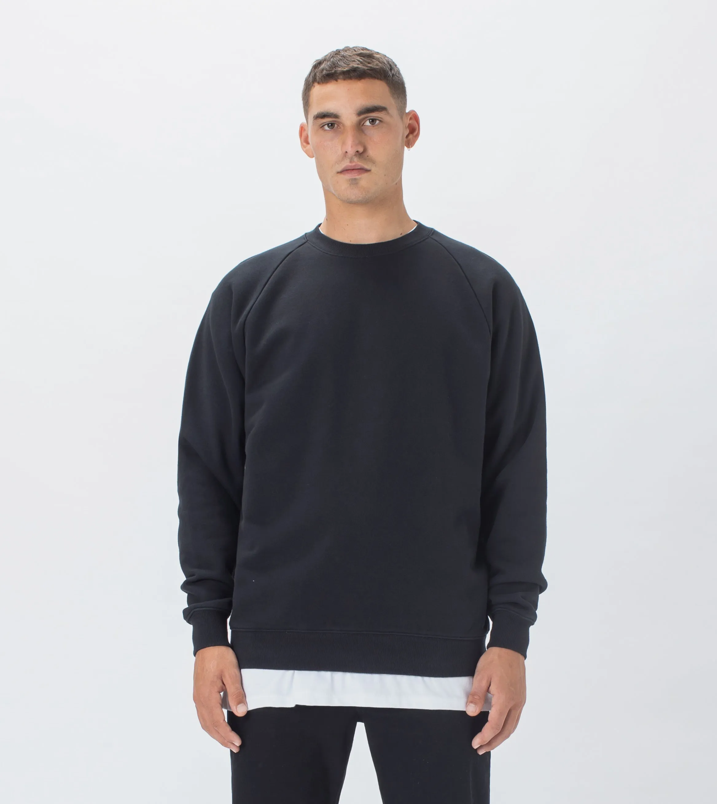 Lowgo Raglan Crew Sweat Black