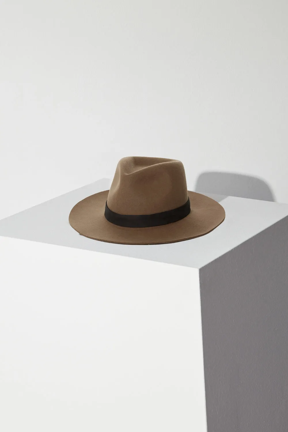 Luca Fedora Hat in Camel