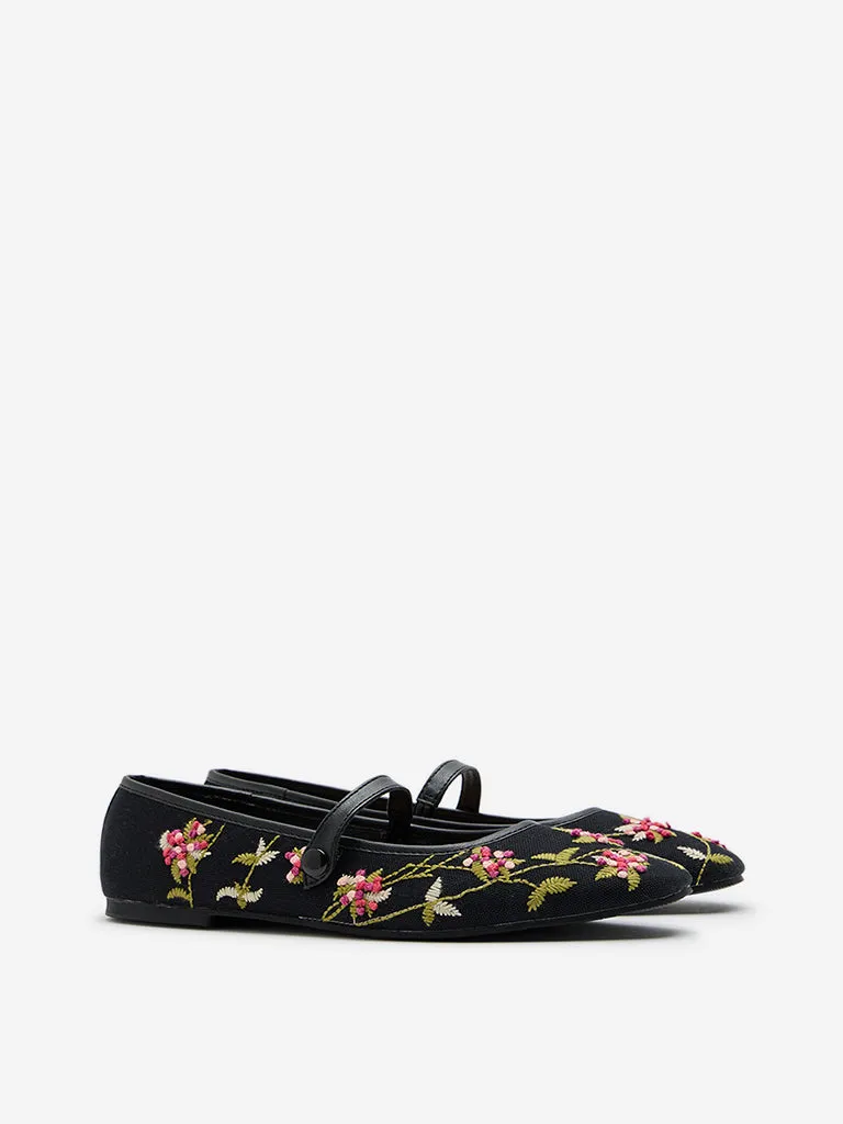 LUNA BLU Black Floral Embroidered Mary Jane Shoes