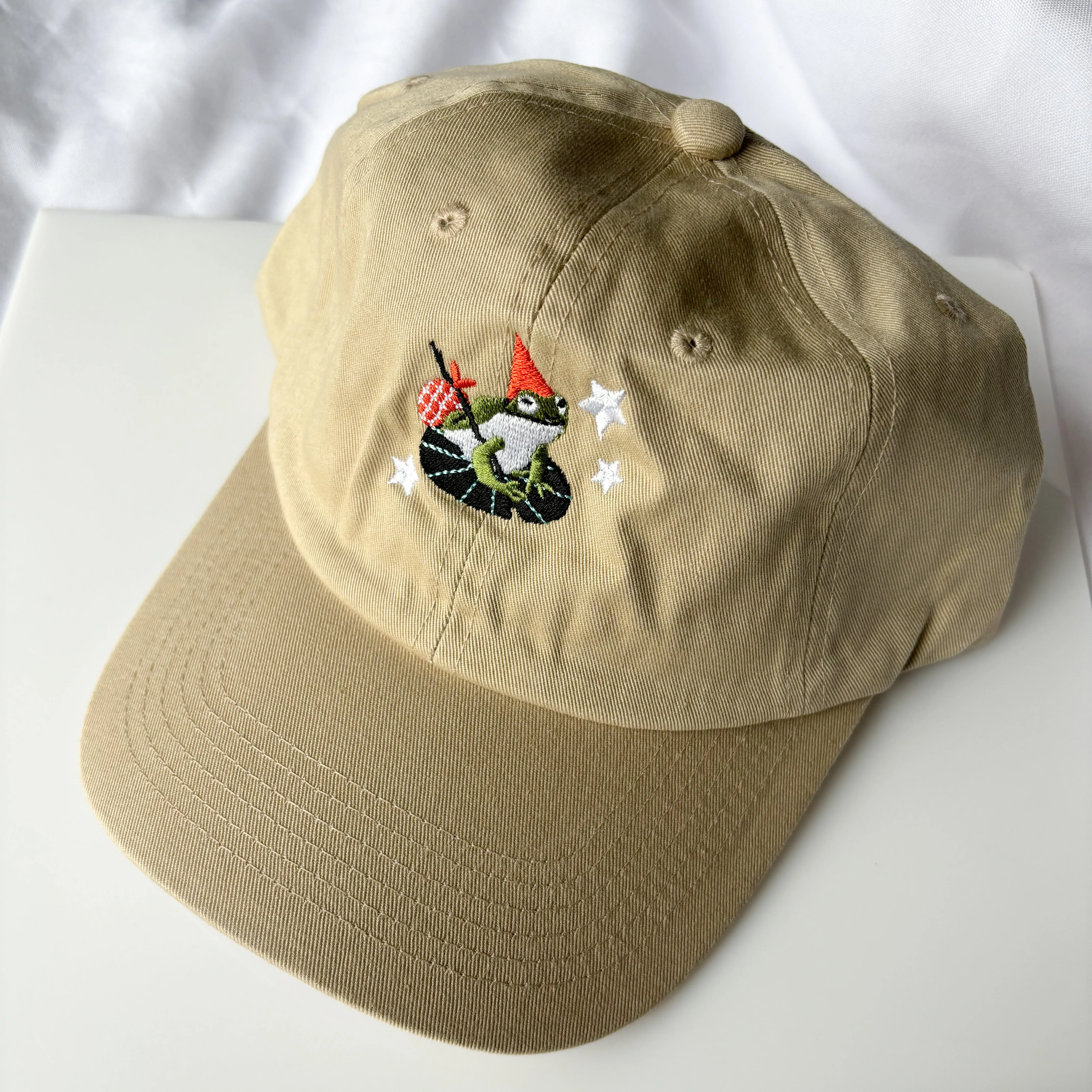 MAGIC FROG BASEBALL CAP