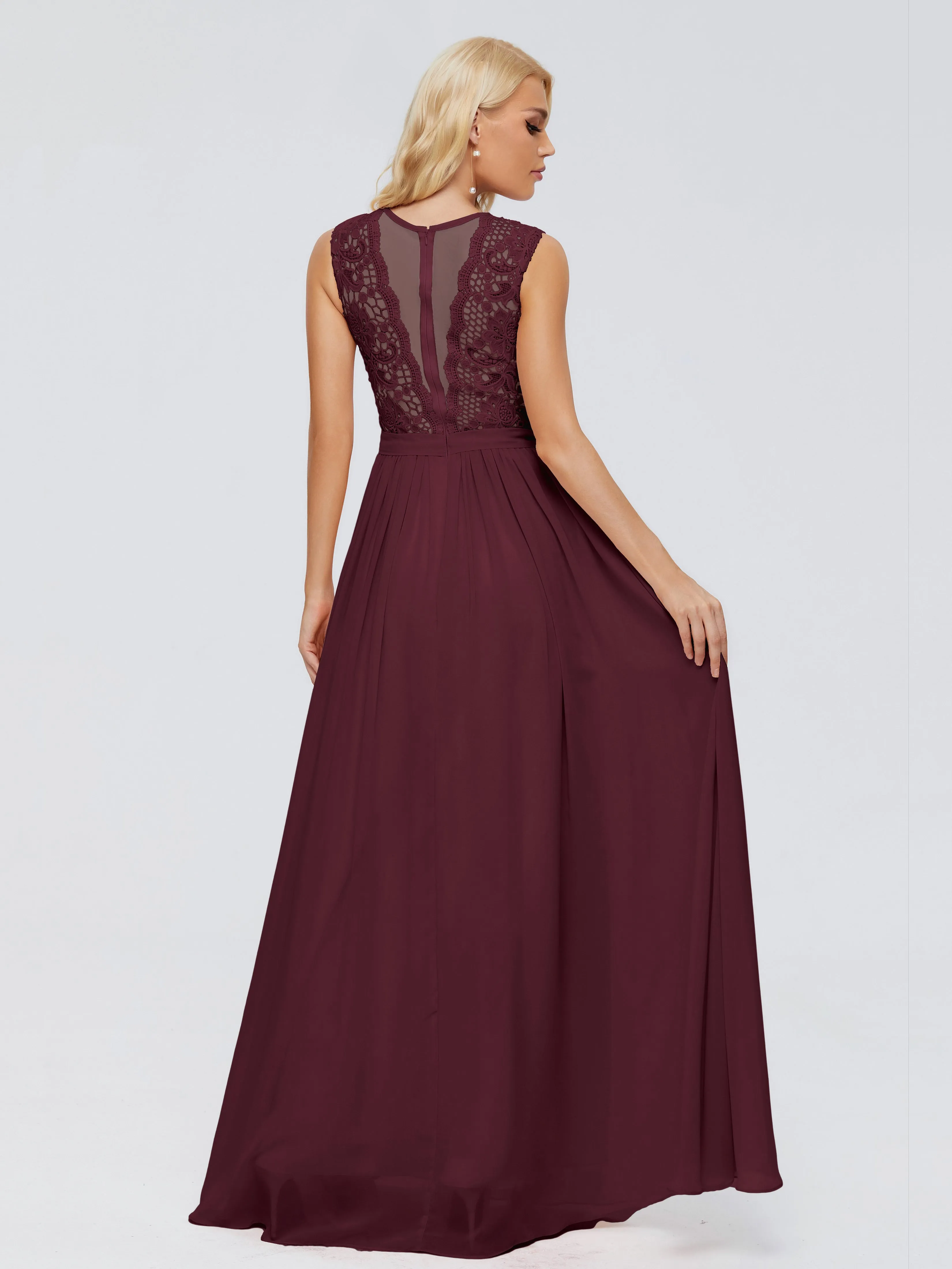 Melody Elegant Bateau Chiffon Bridesmaid Dresses