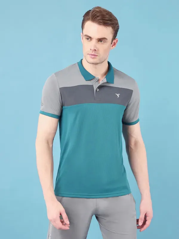 Men Colorblock Slim Fit Polo T-shirt with TECHNO COOL 