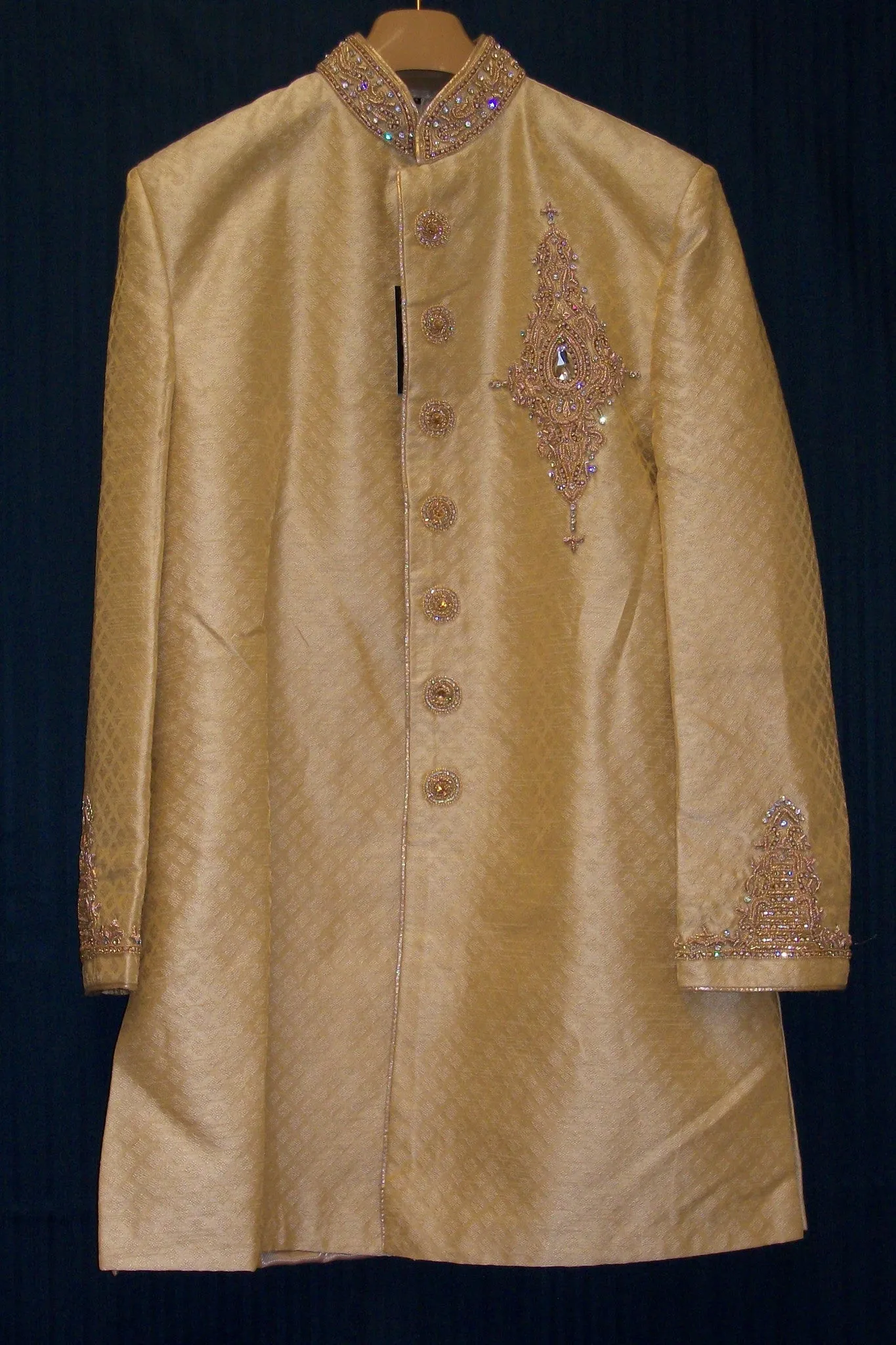 Men's 2685 Sherwani Golden Bridal Silk Sharwani Set Shieno Sarees